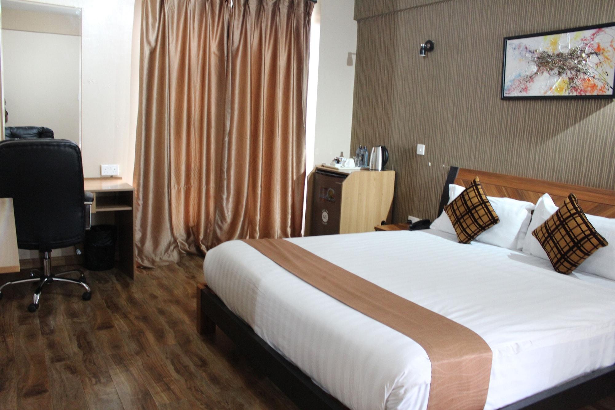 We Hotel And Suites Ναϊρόμπι Εξωτερικό φωτογραφία