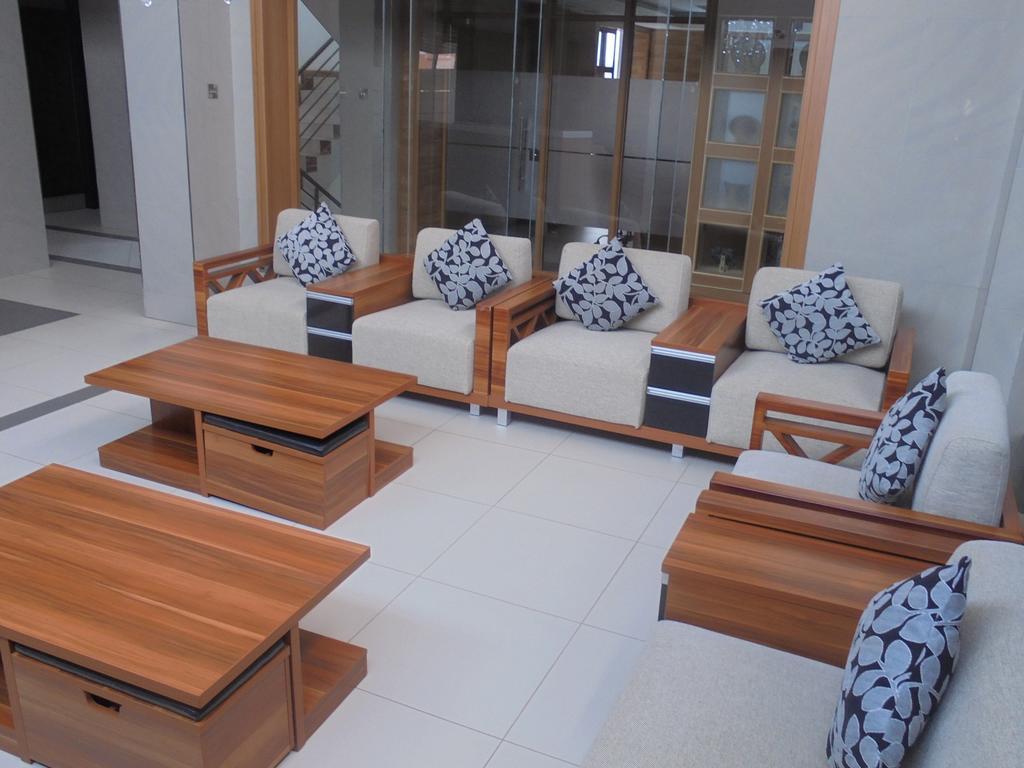 We Hotel And Suites Ναϊρόμπι Εξωτερικό φωτογραφία