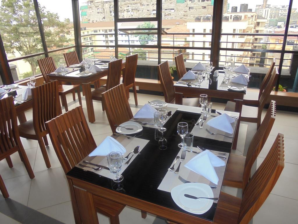 We Hotel And Suites Ναϊρόμπι Εξωτερικό φωτογραφία