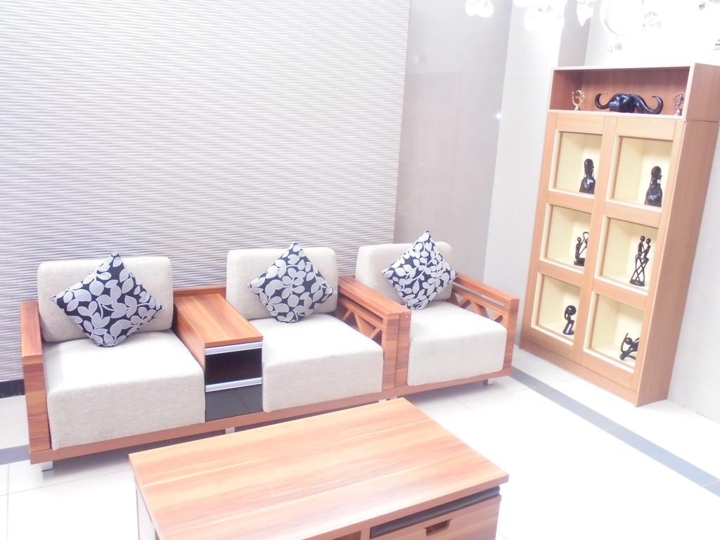 We Hotel And Suites Ναϊρόμπι Εξωτερικό φωτογραφία